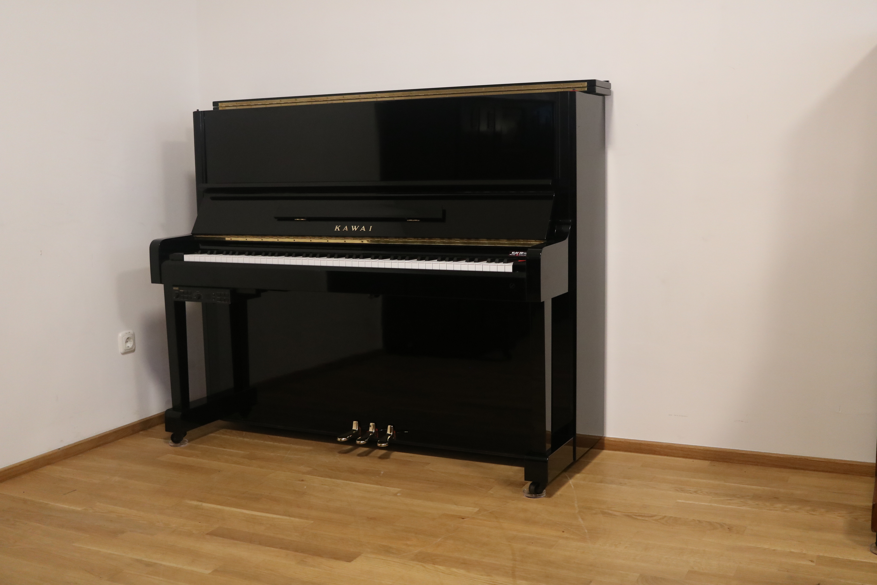 KAWAI KS-2F Klavier