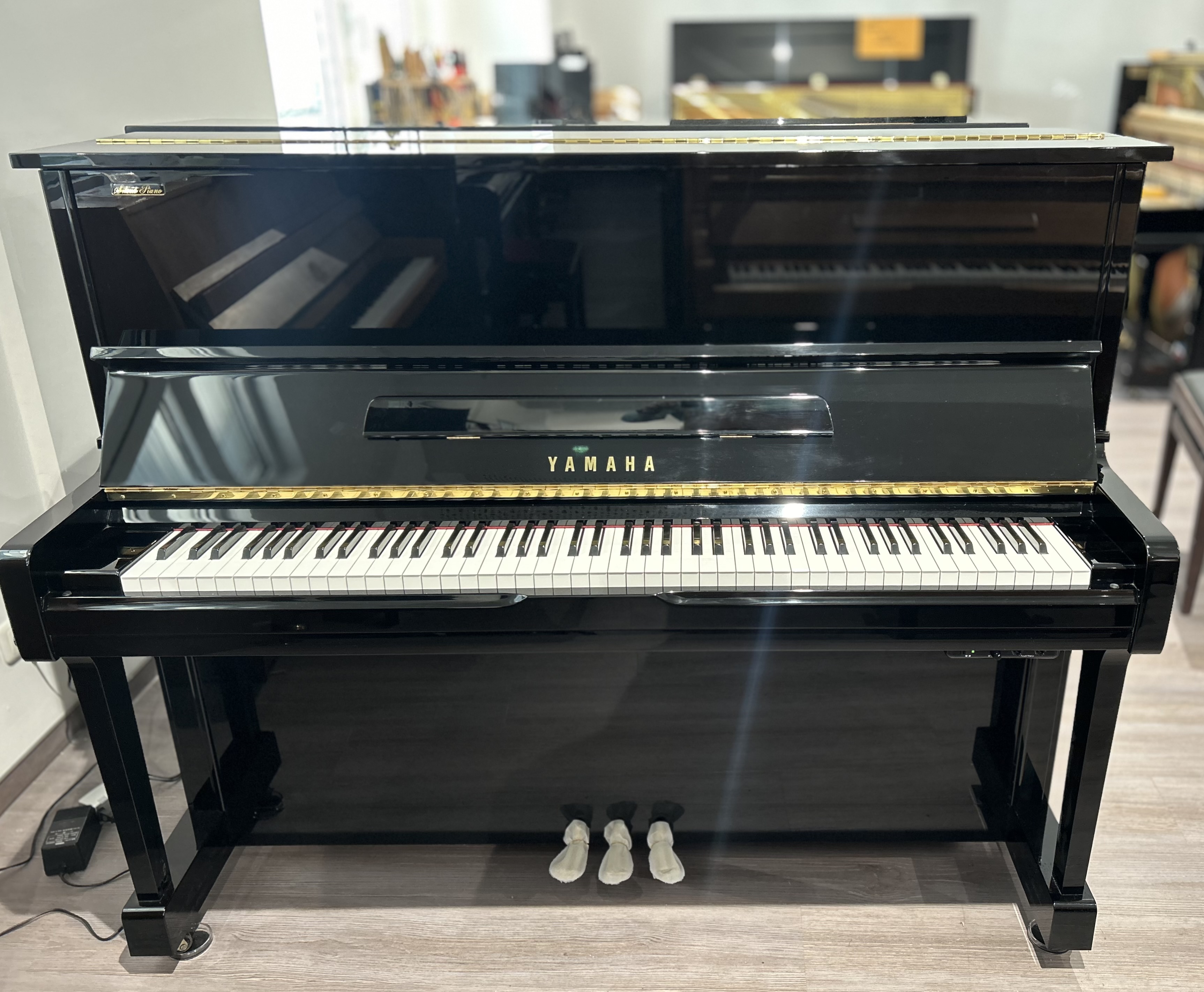 Yamaha U100SX Silent Klavier