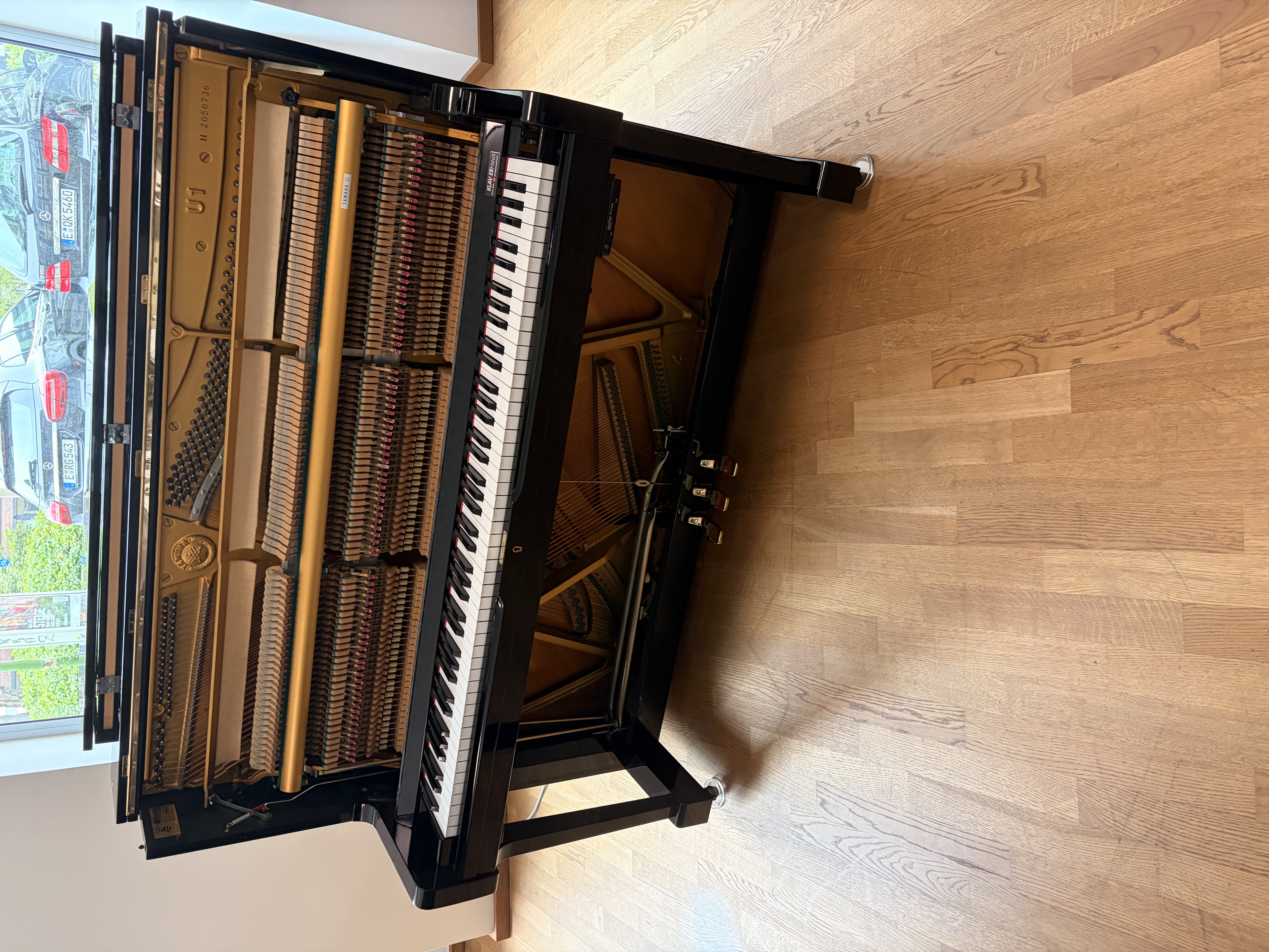 Yamaha U1H Silent Klavier