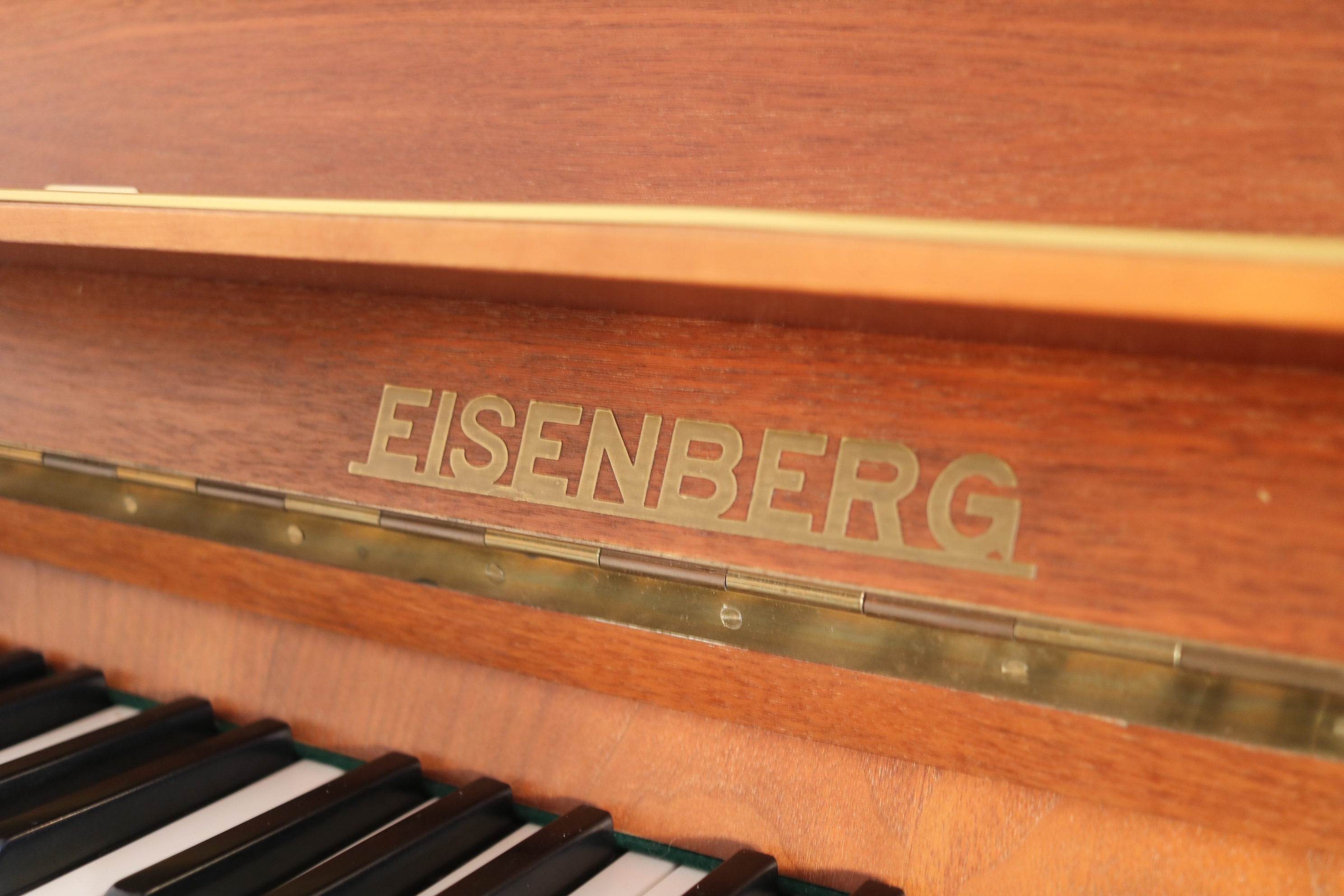 Eisenberg Klavier