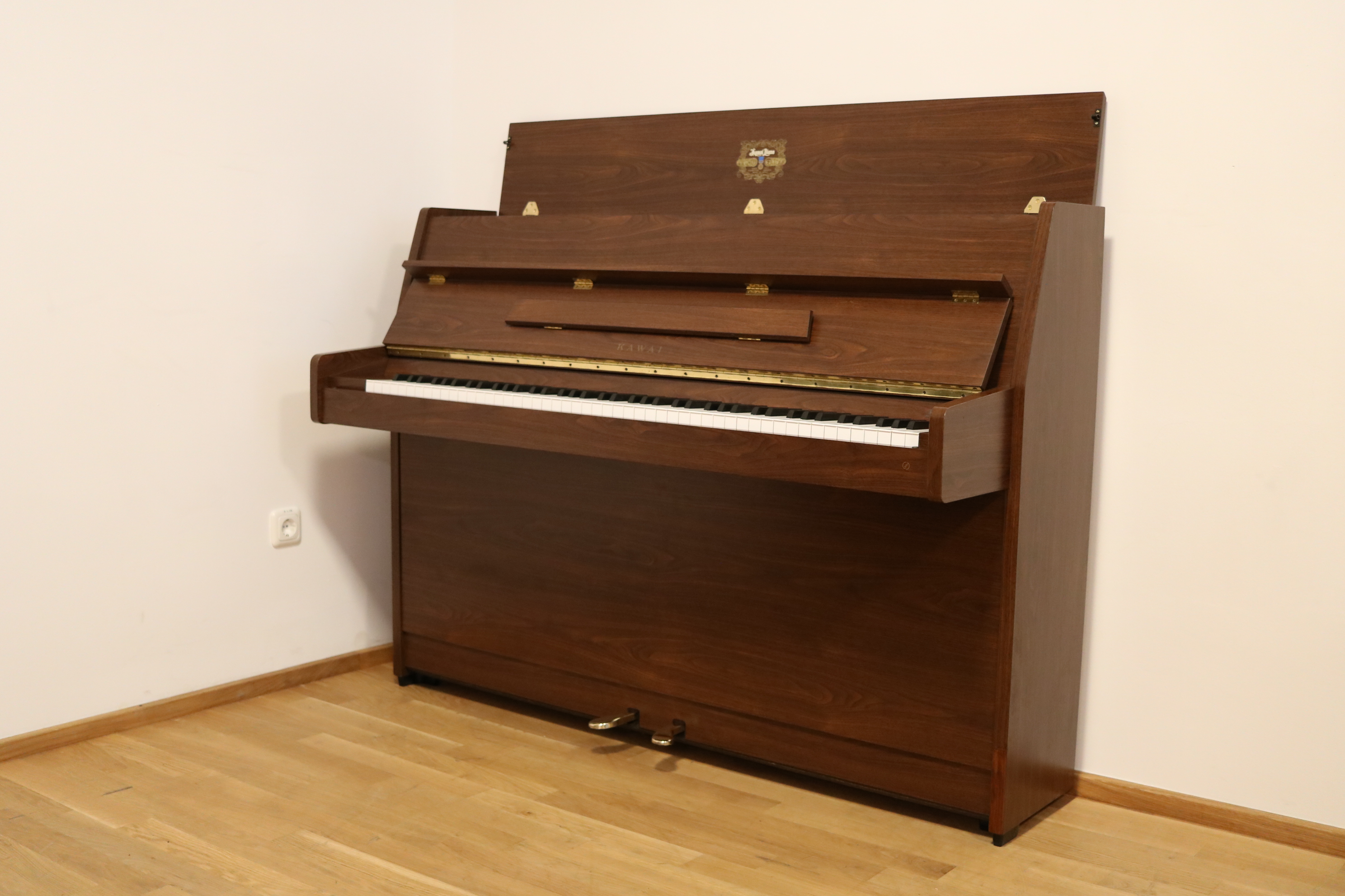 Kawai CX-5 Klavier
