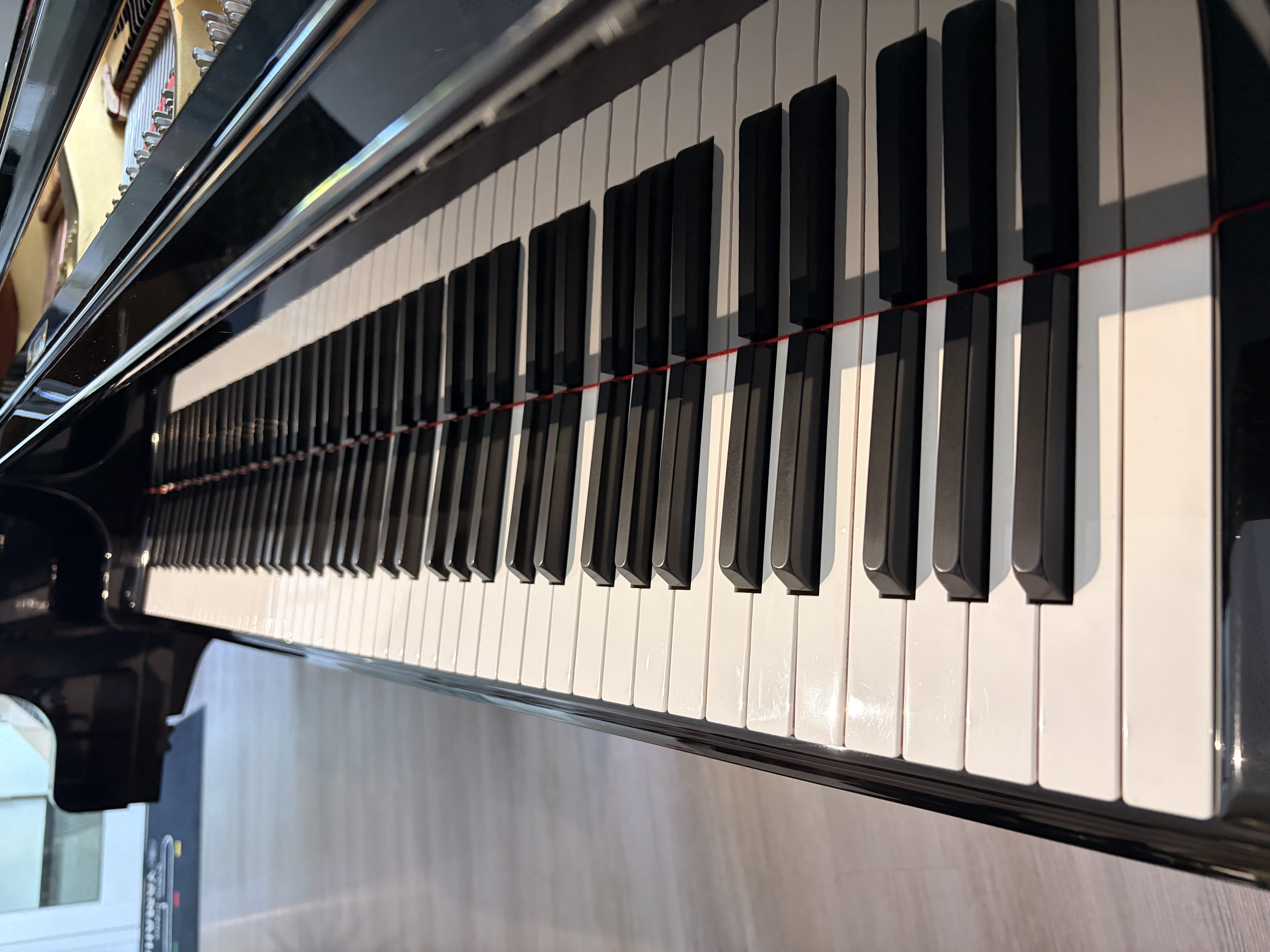 Yamaha C3 Flügel