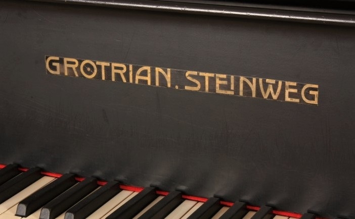 Grotrian Steinweg Flügel