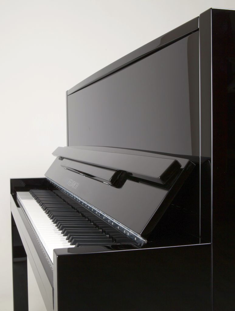Feurich 115 Premiere Klavier