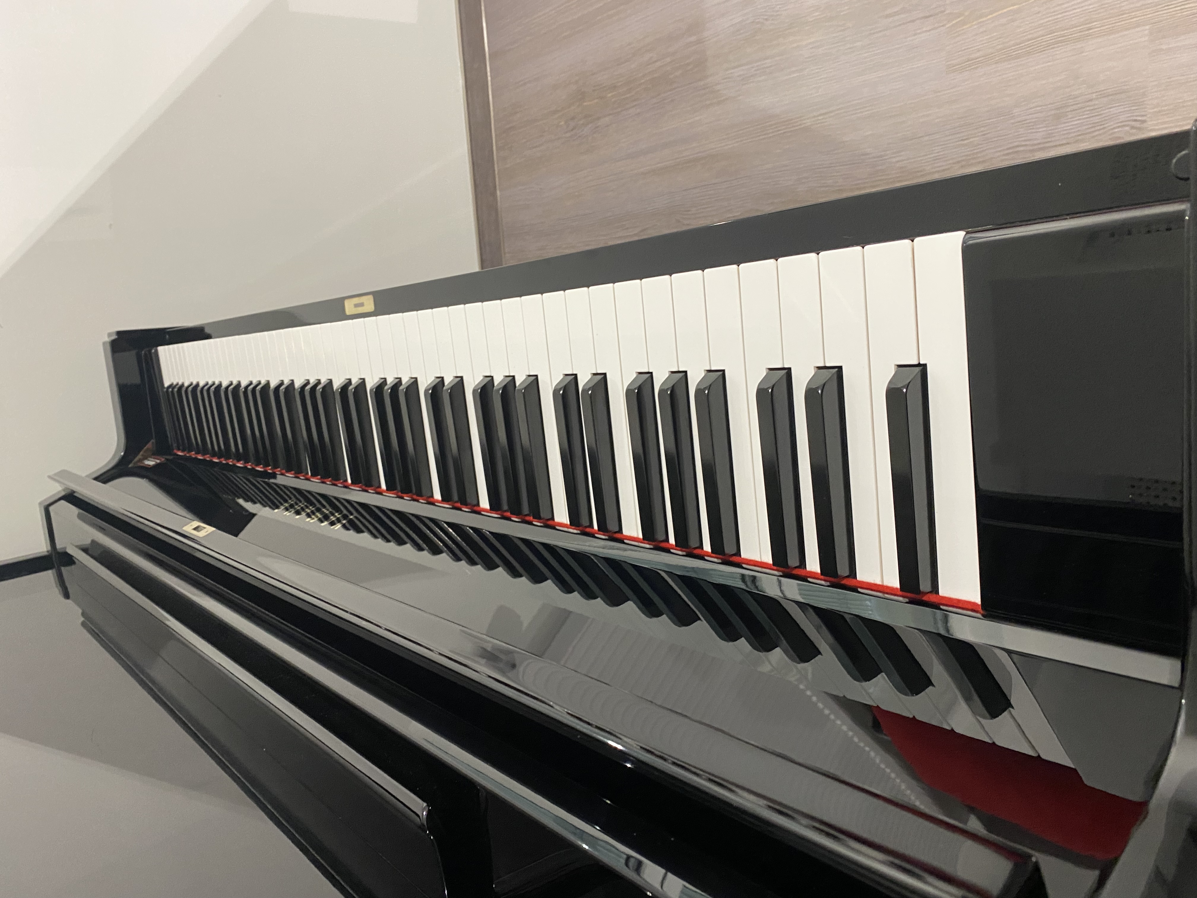 Yamaha UX5 Klavier
