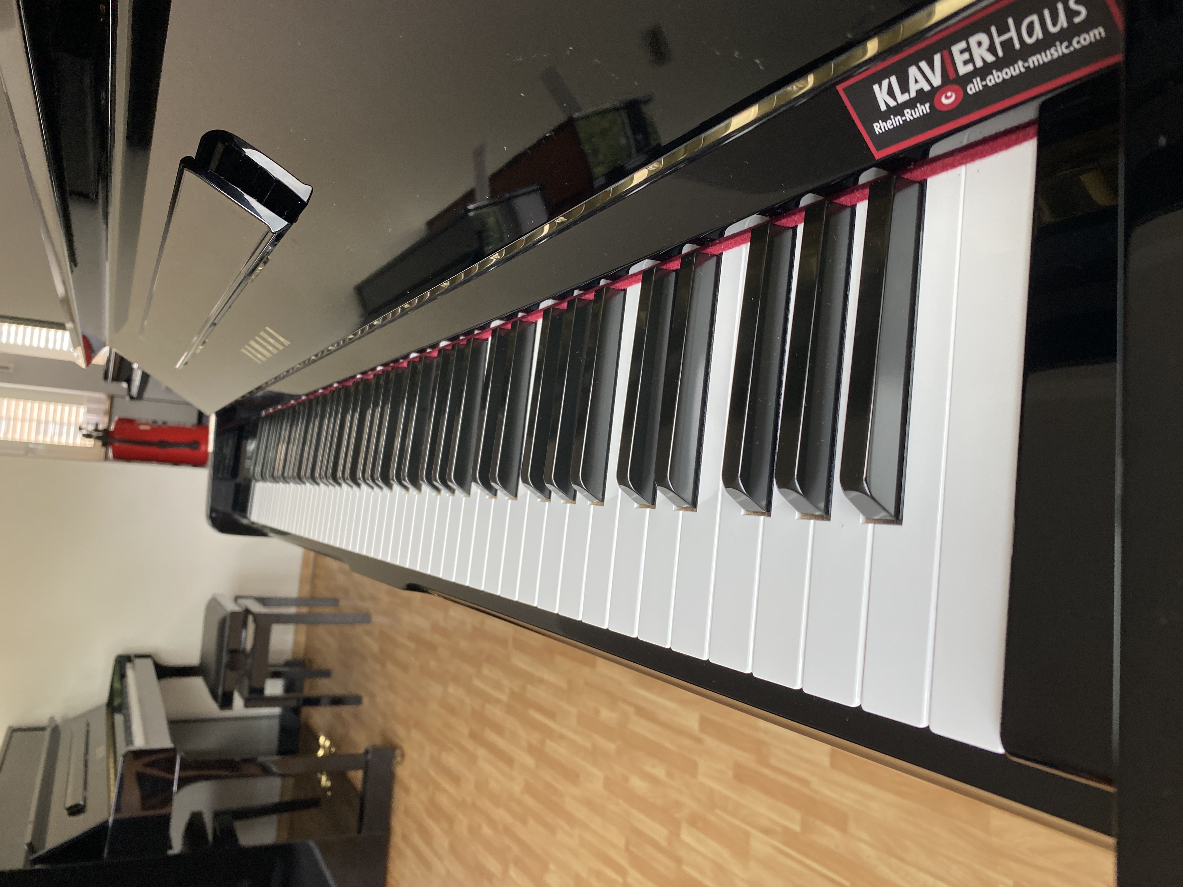 Yamaha U100SX Silent Klavier