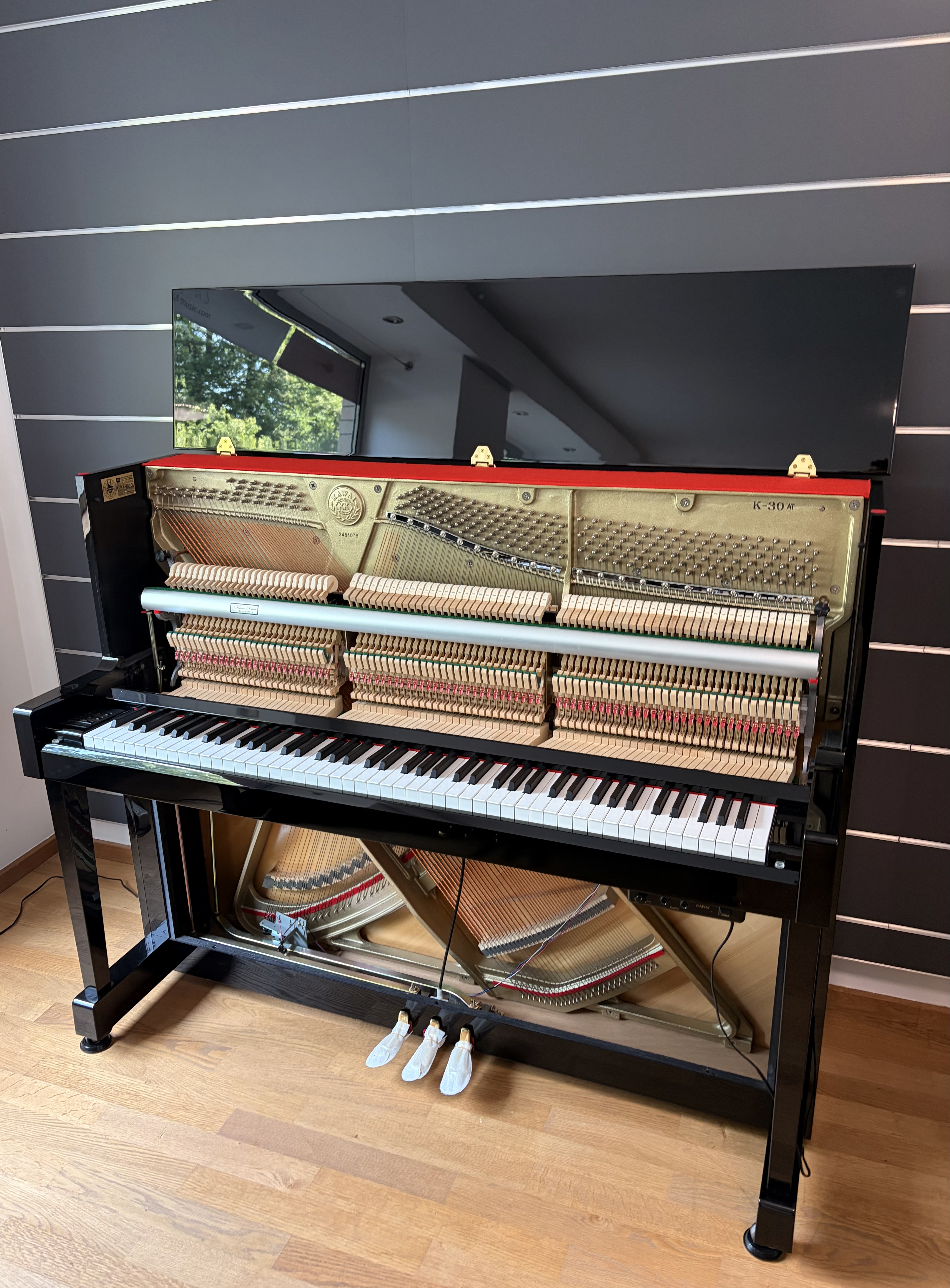 Kawai K30AT Klavier Silent