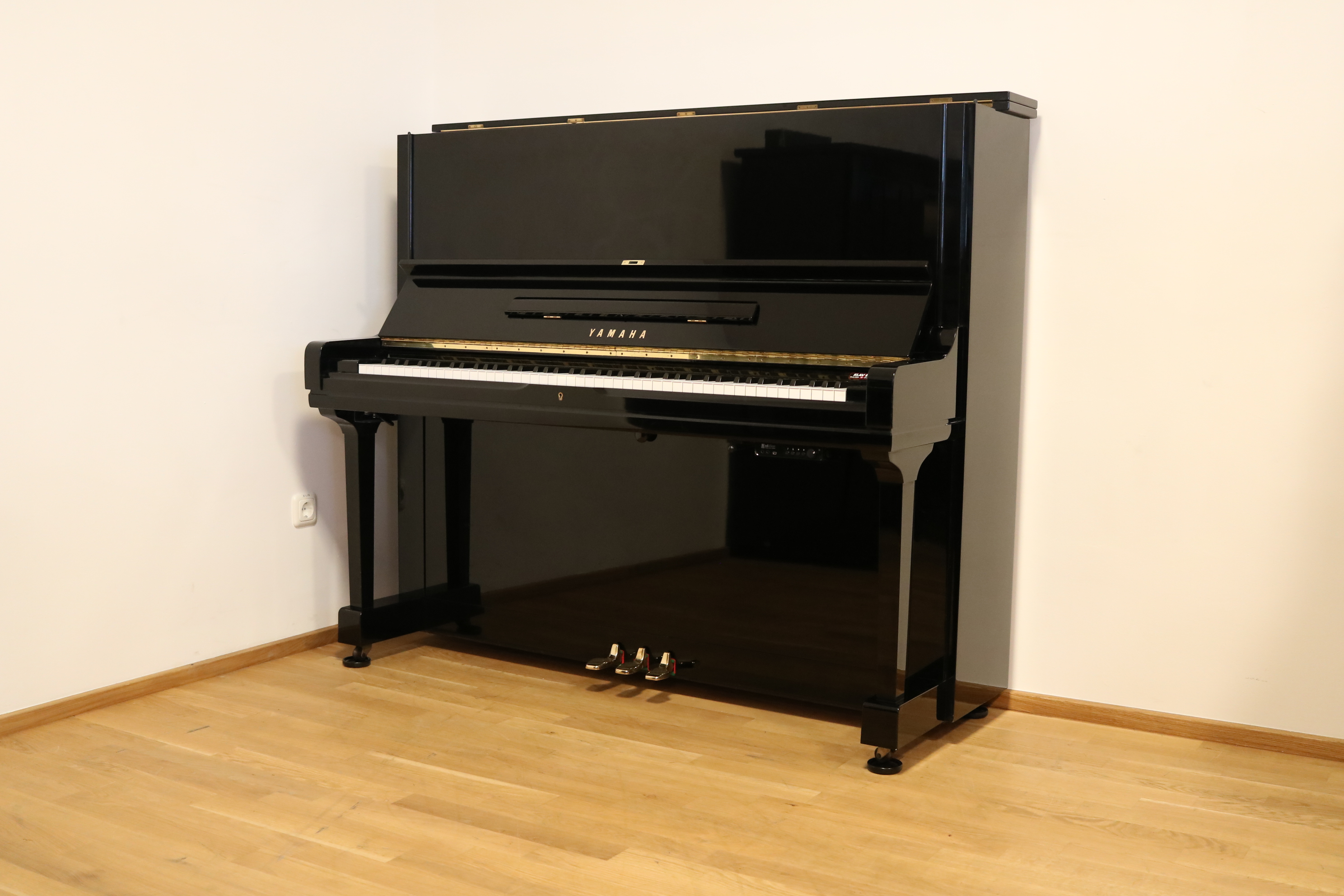 Yamaha U3H adsilent Klavier