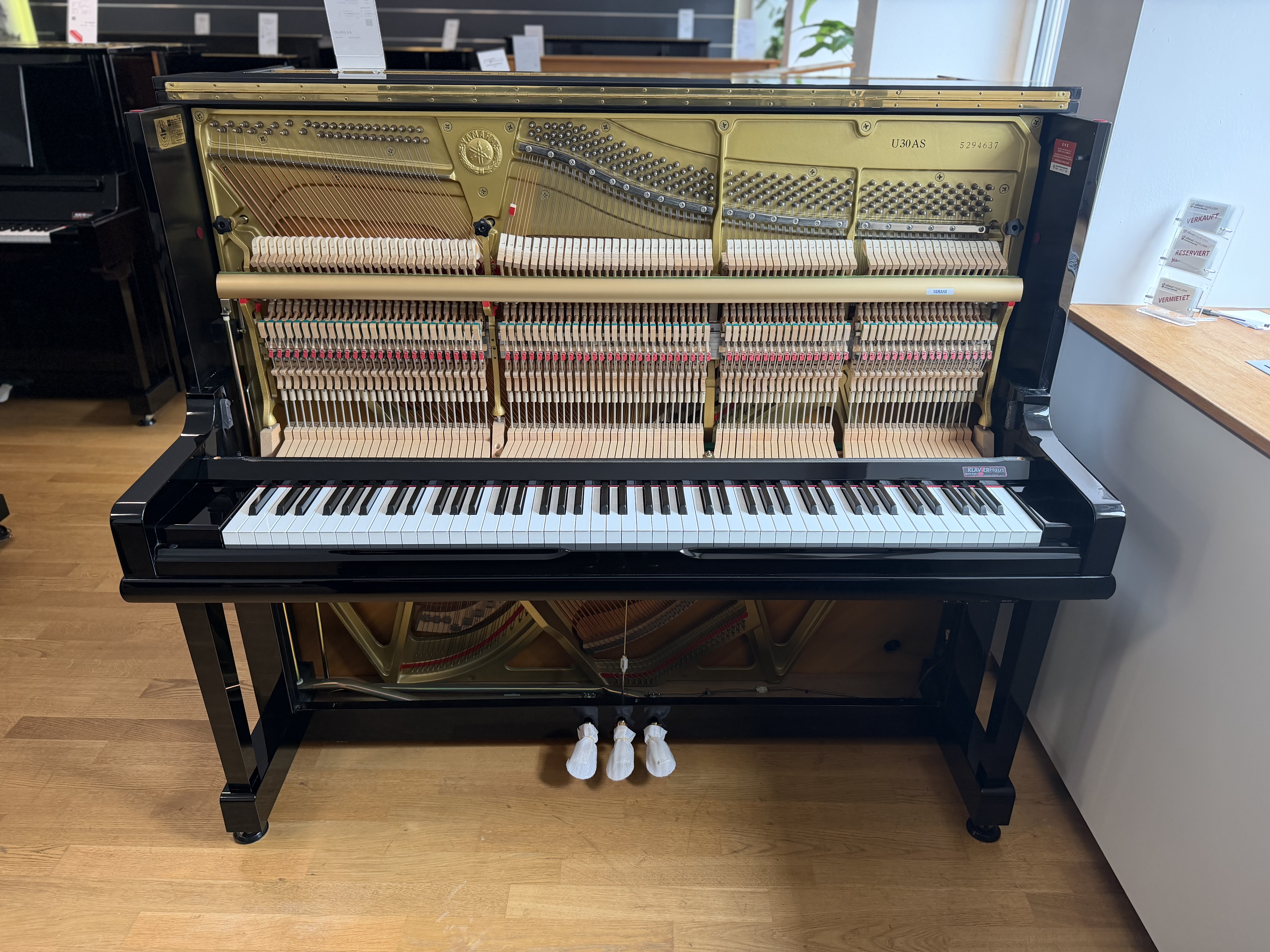 Yamaha U30AS Klavier Silent