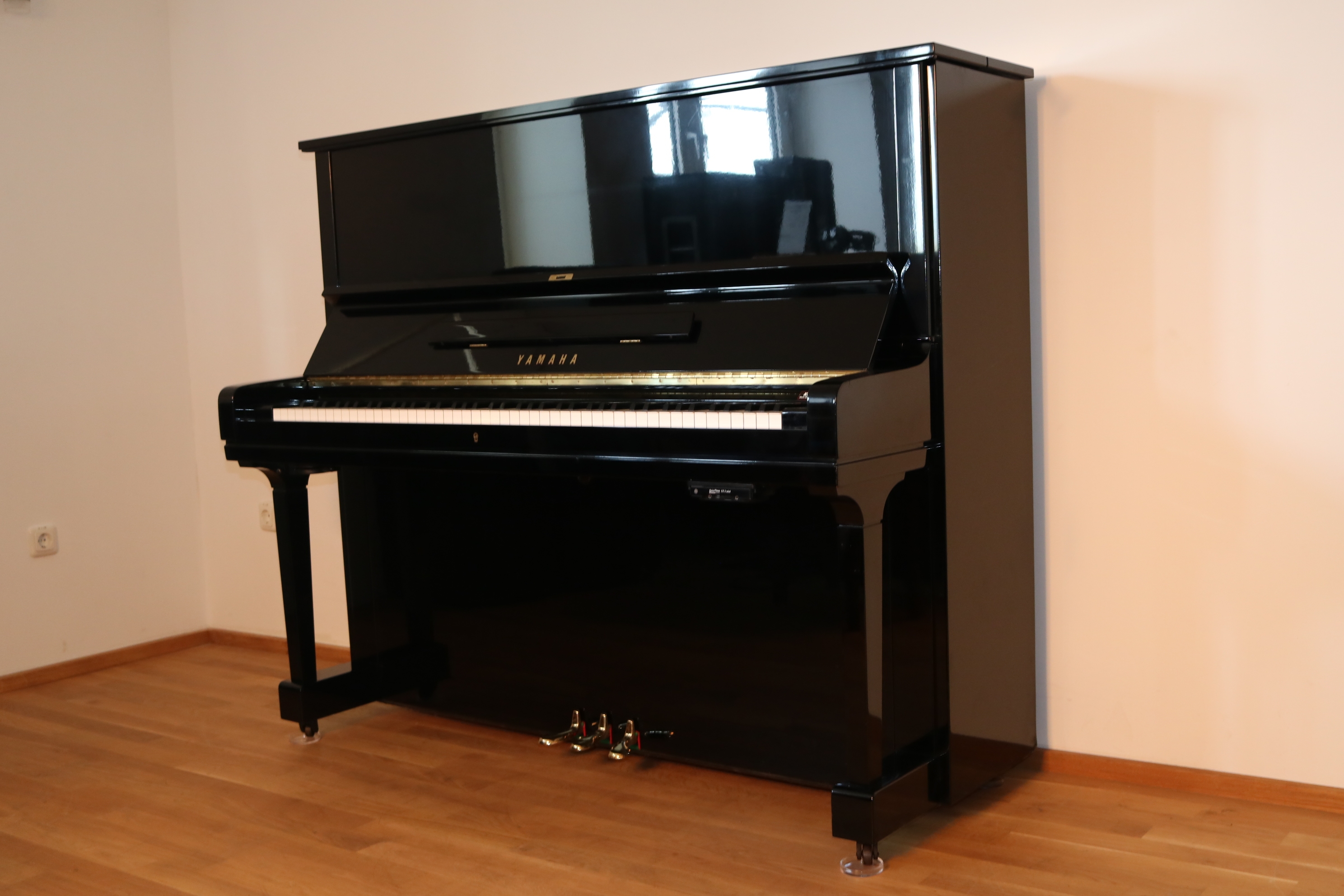 Yamaha u3 silent discount