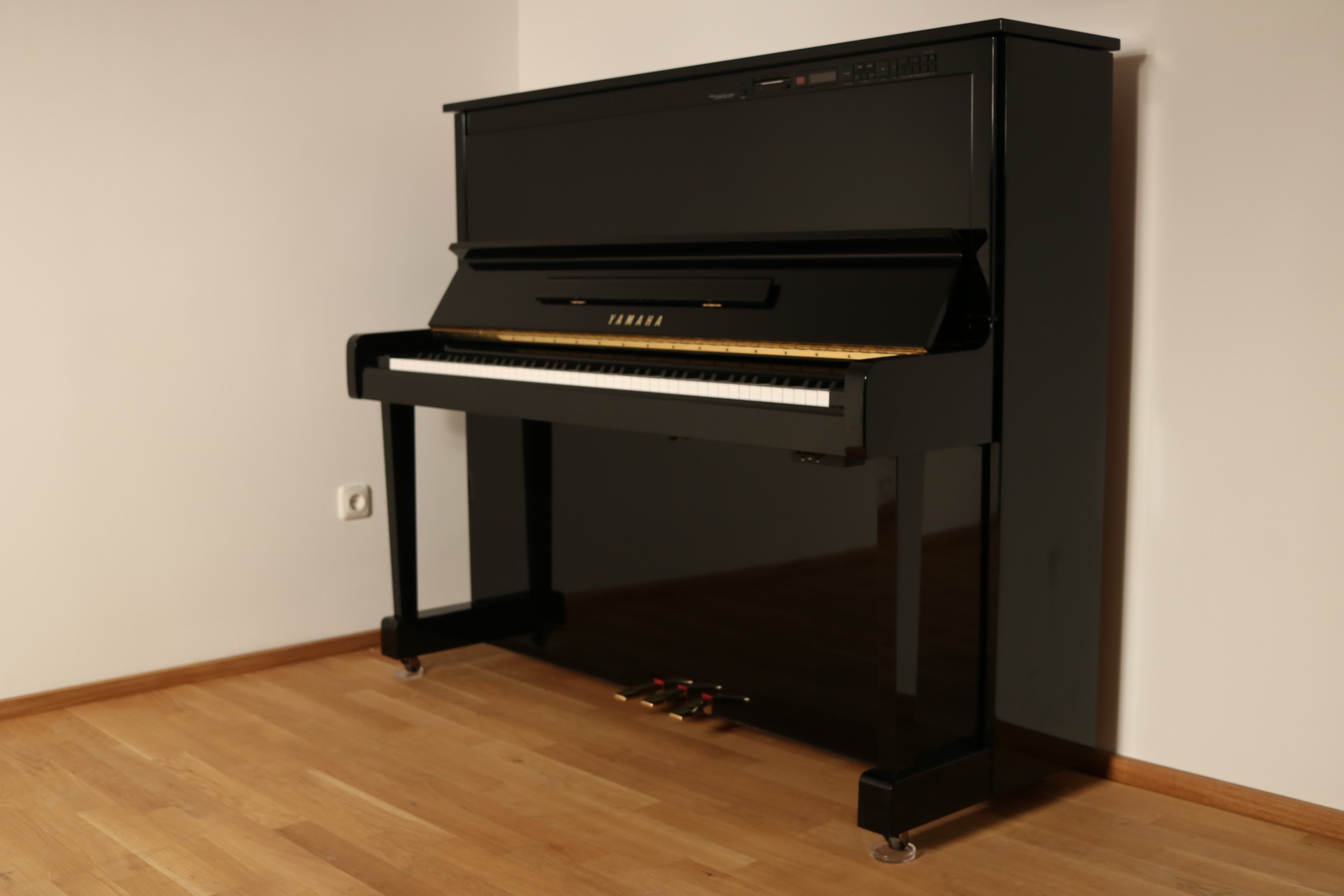 Yamaha MX100A Selbstspieler Klavier