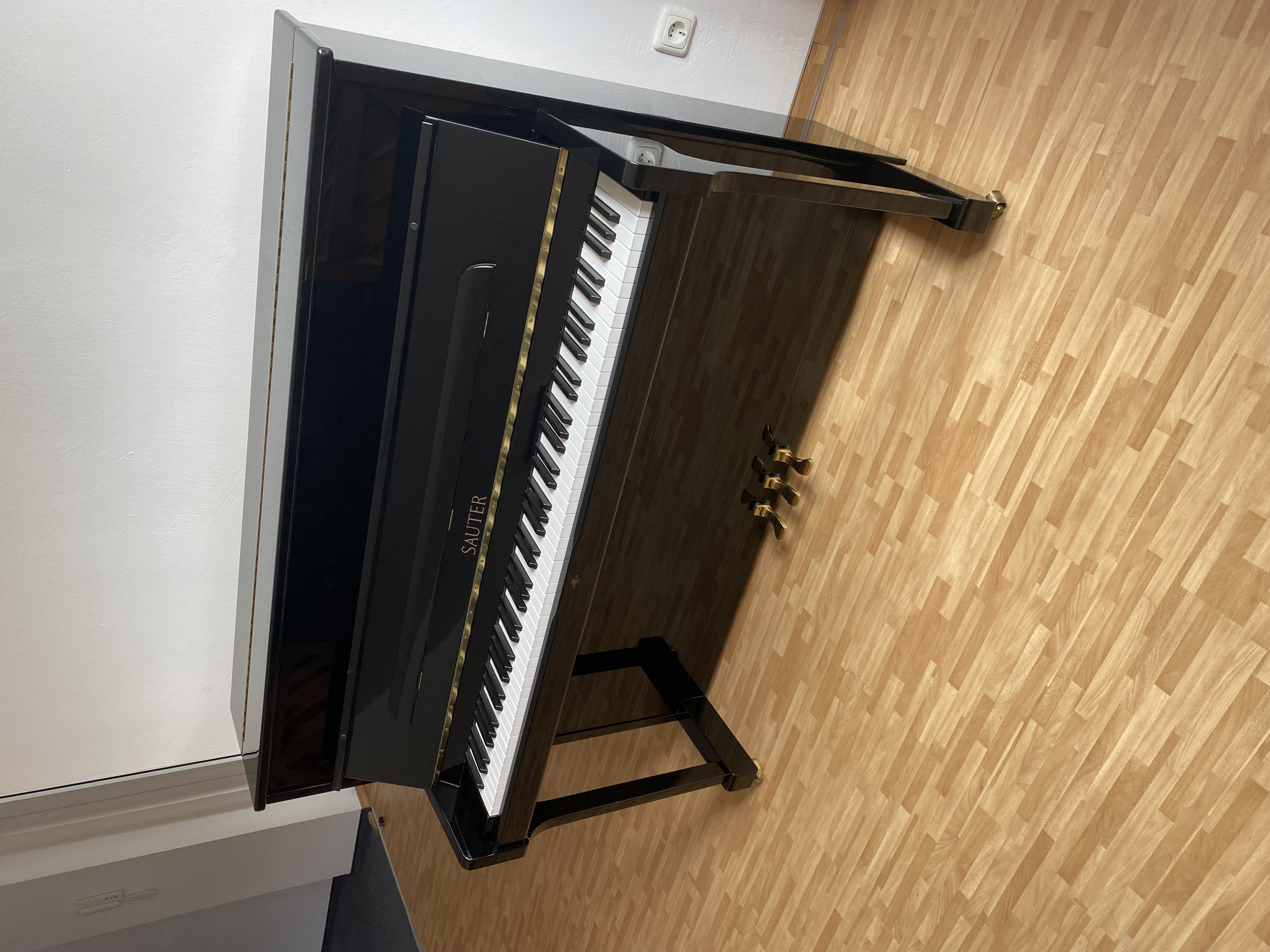 Sauter 114 Sondermodell Klavier