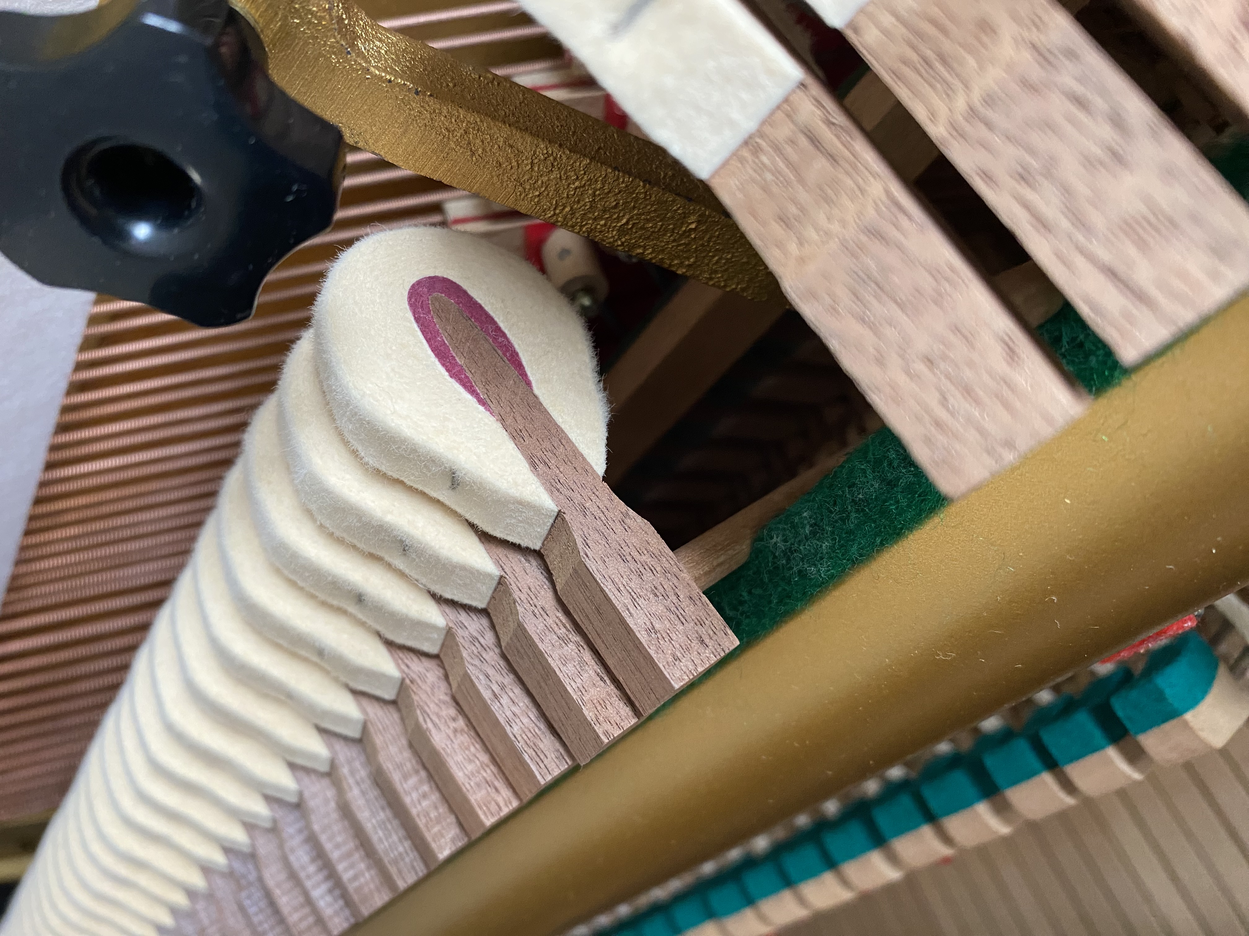 Yamaha UX3 Klavier