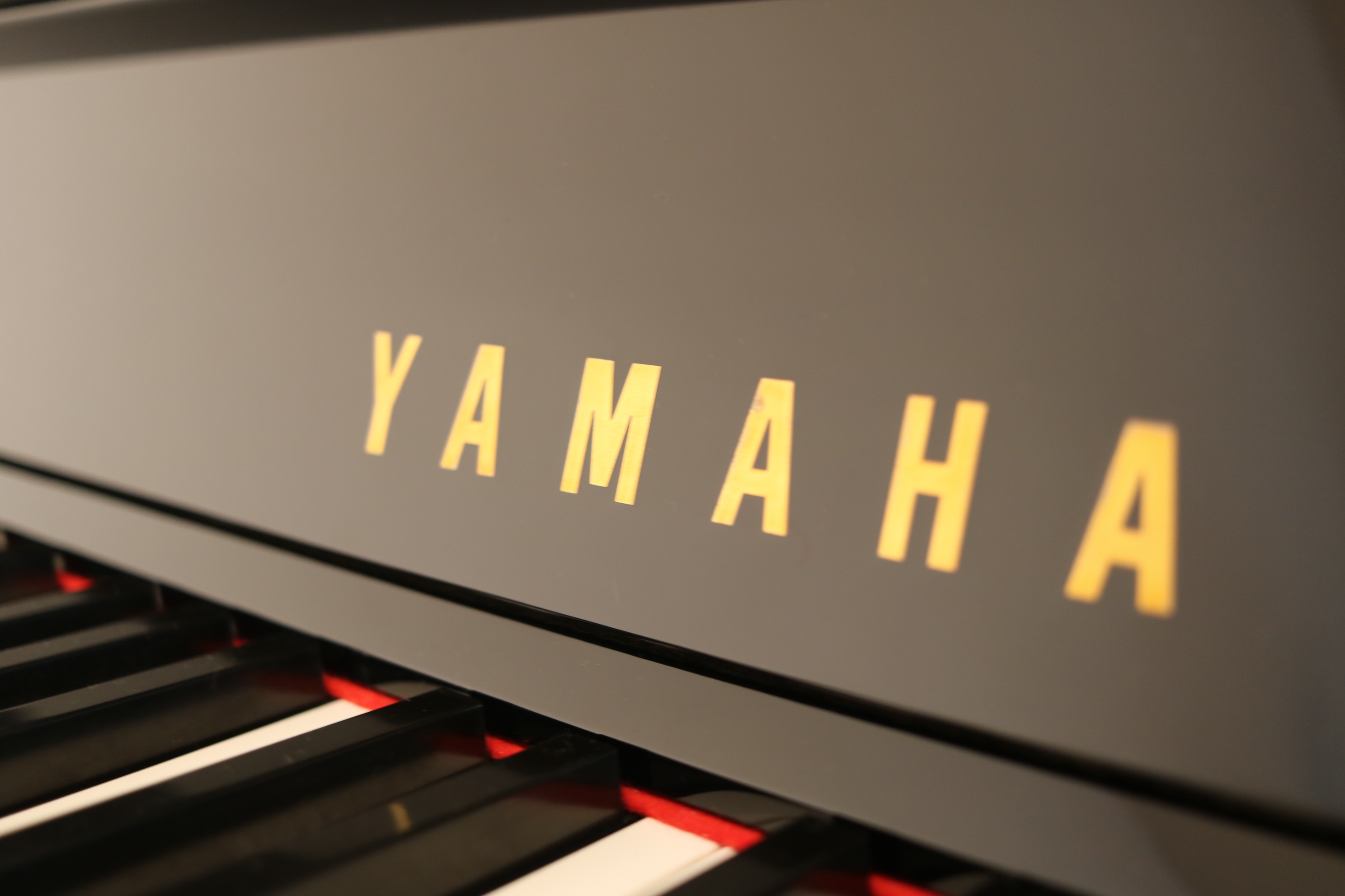 Yamaha UX5 Silent Klavier