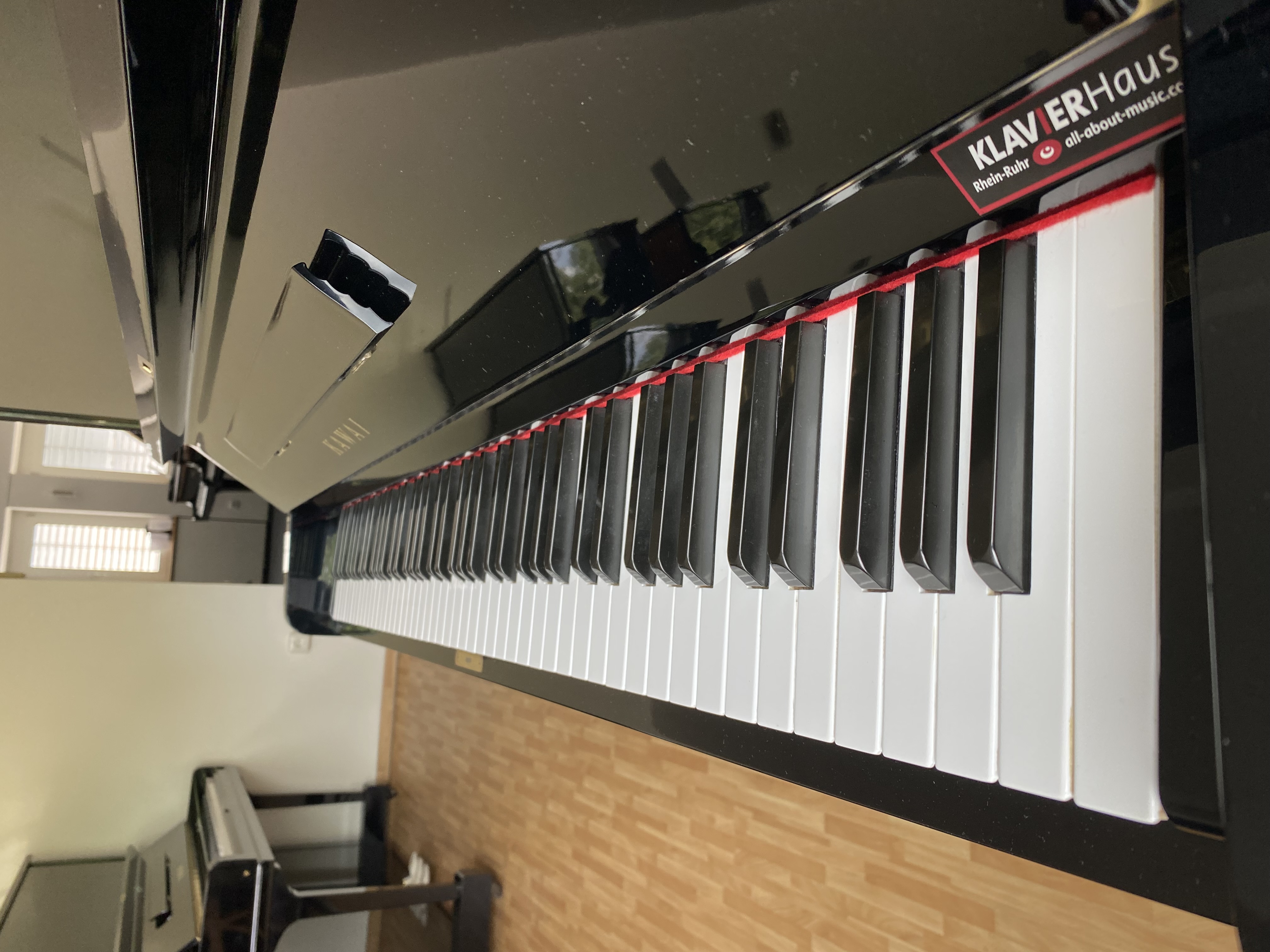 Kawai BL-51 Klavier