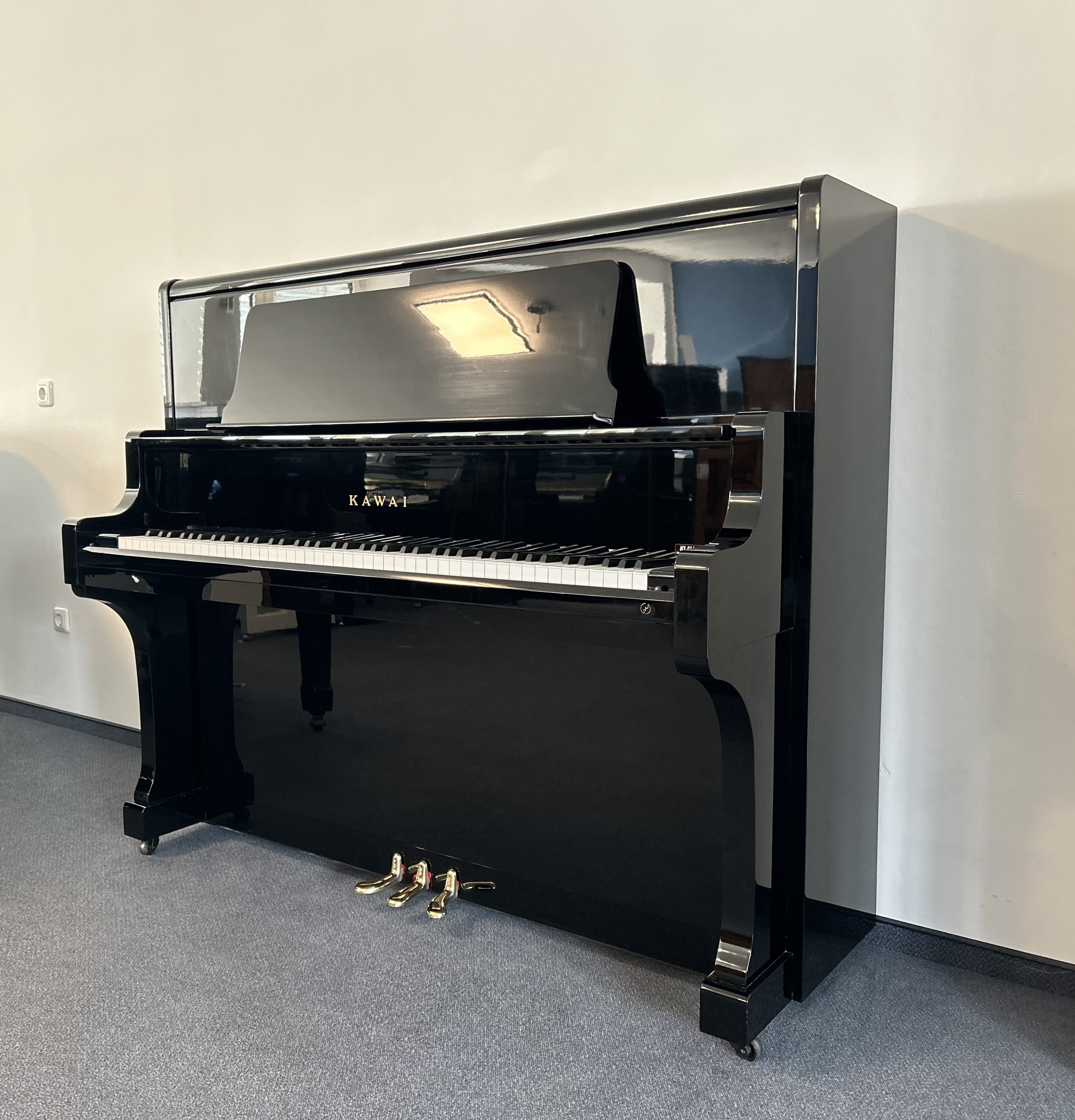 Kawai  BL- 71 Klavier