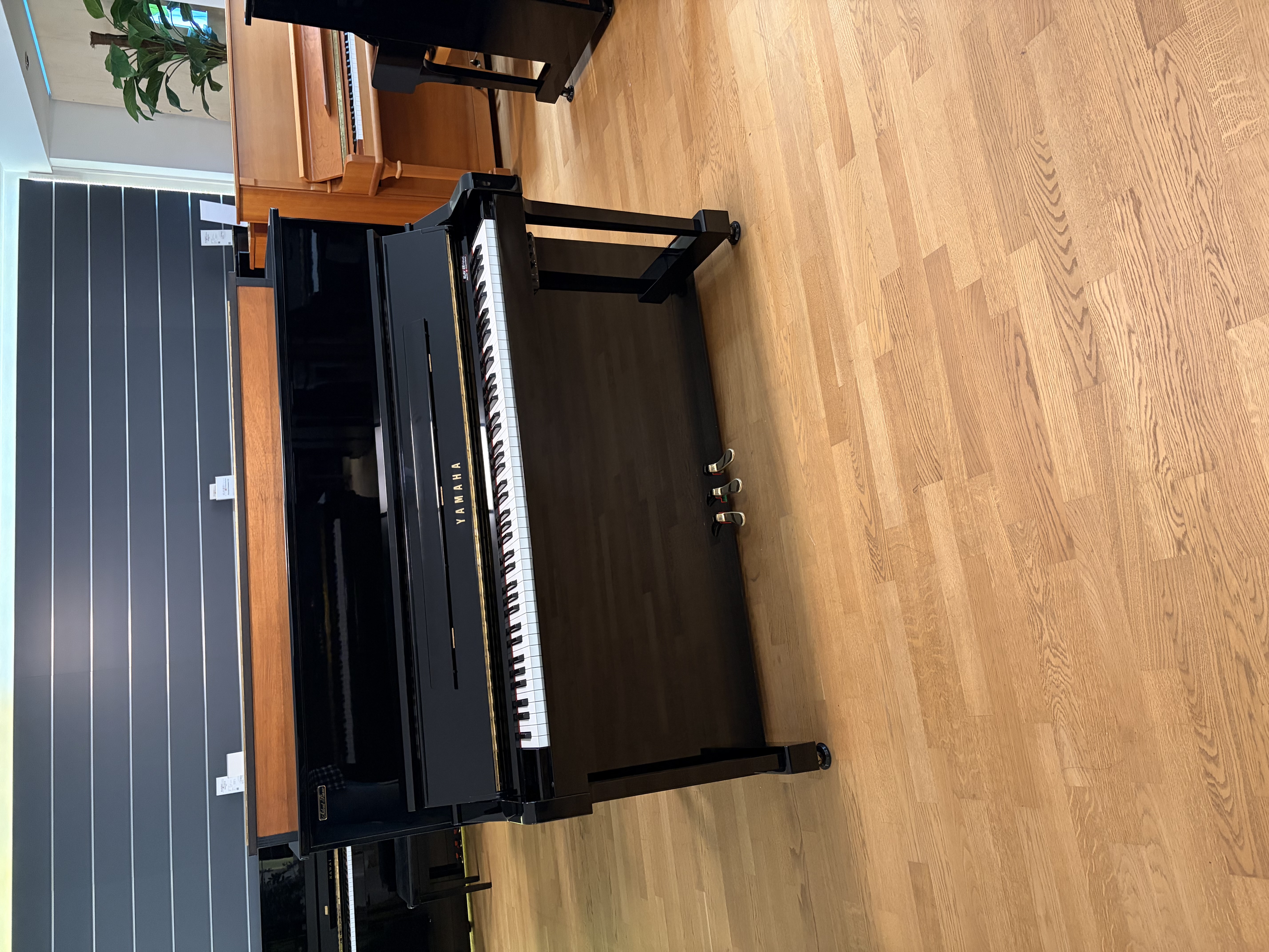 Yamaha YM11SZ Klavier Silent