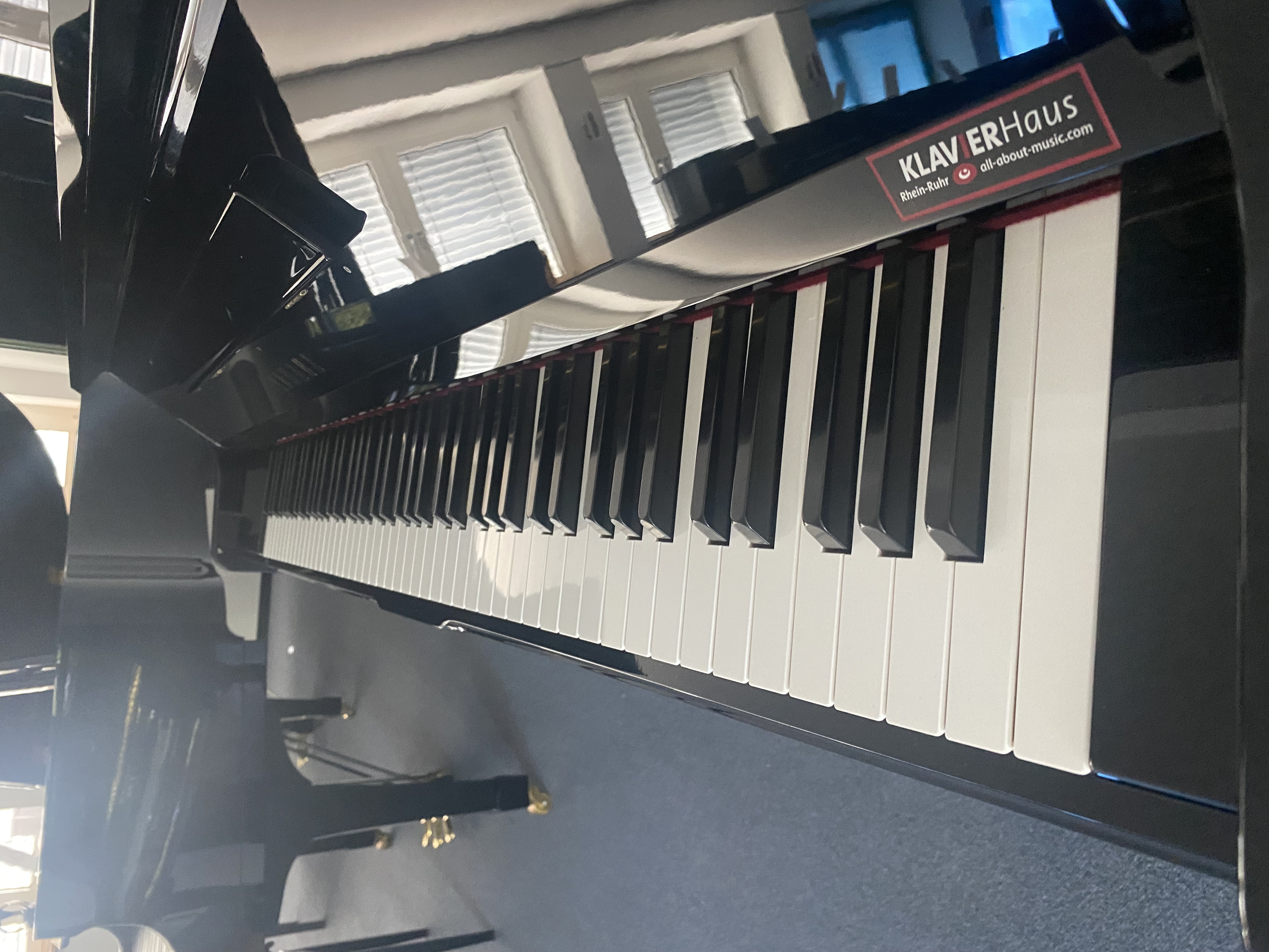 Yamaha YU1SZ Silent Klavier