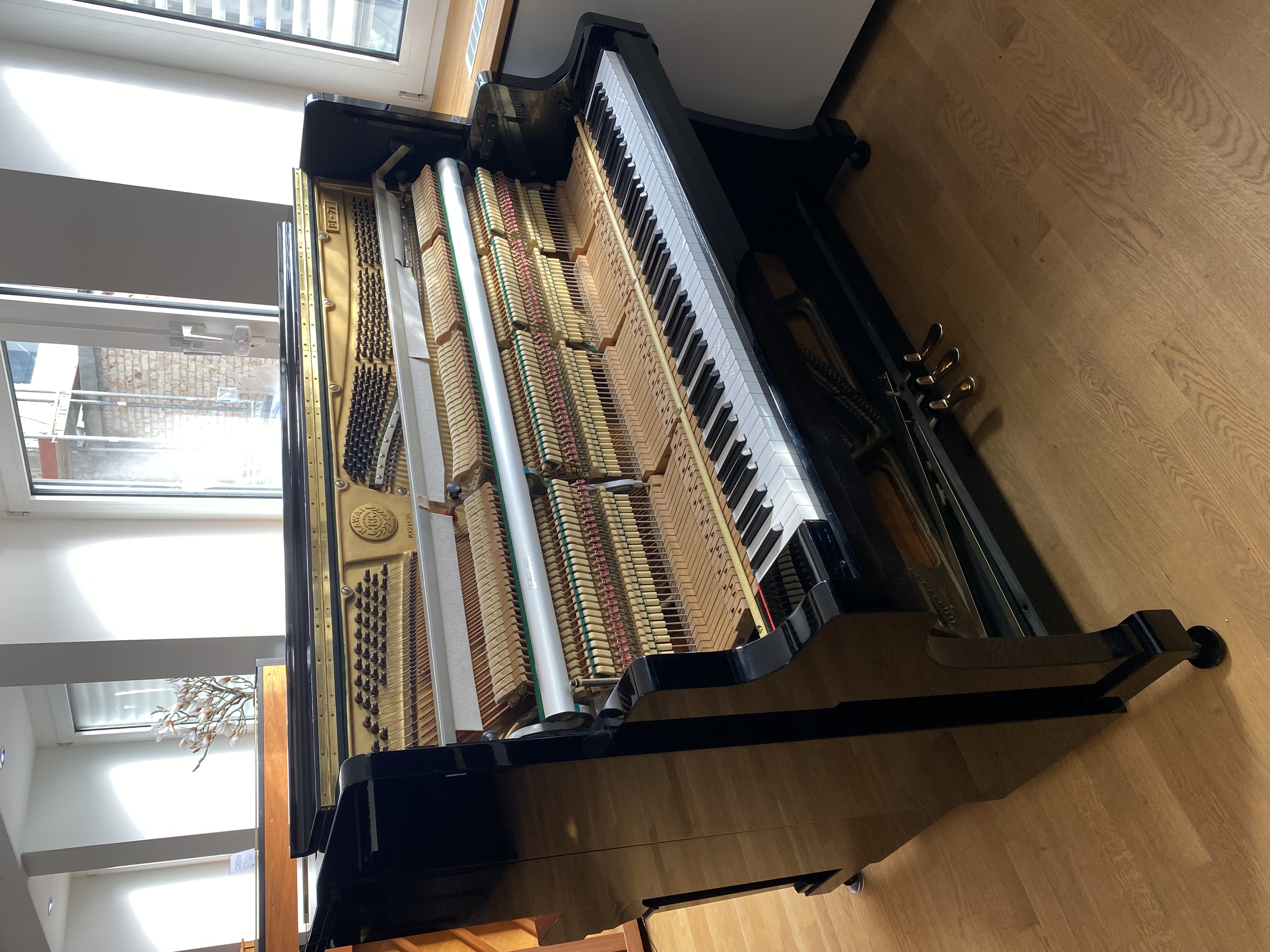 Kawai BL-71 Klavier