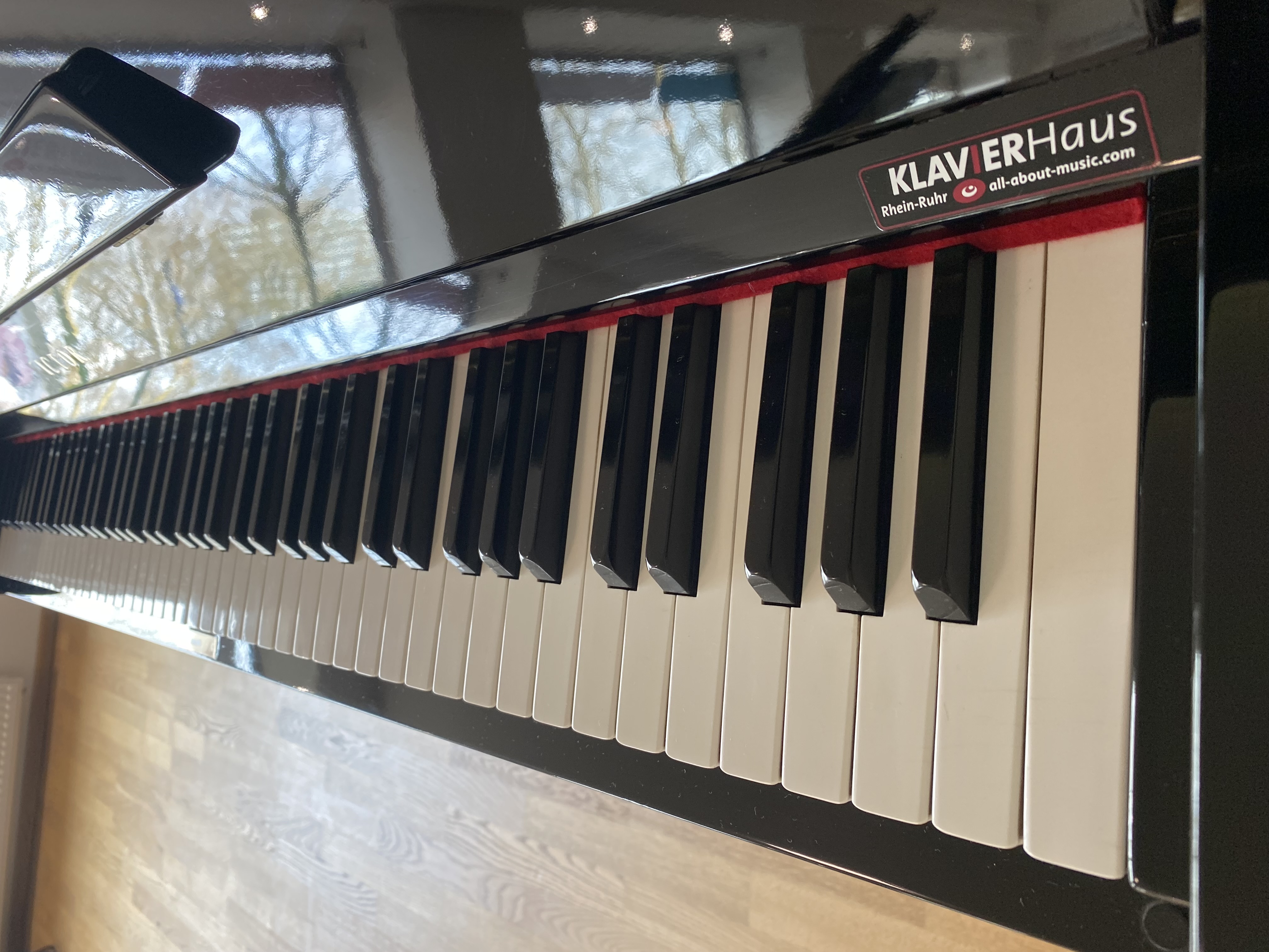 Victor V-51 Klavier