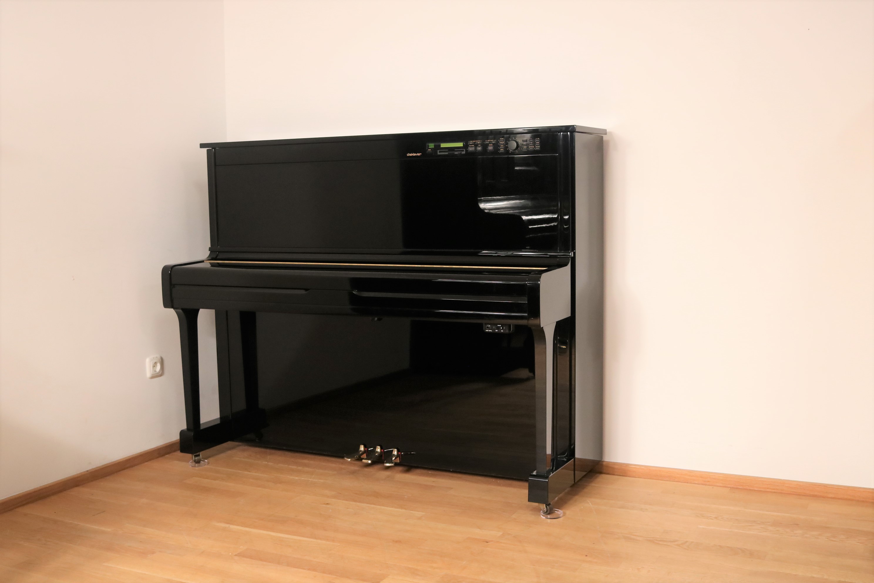 Yamaha MX 100 II Selbstspieler